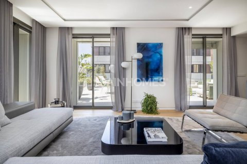 Купить квартиру в Барселона, Испания с 5 комнат, 268м², № 1775 - фото 6