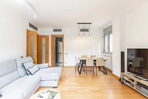 Купить квартиру в Сан-Кугат-дель-Вальес, Испания с 3 комнаты, 68м², № 1777 - фото 6