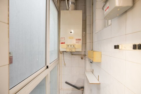 Купить квартиру в Барселона, Испания с 4 комнаты, 79м², № 6245 - фото 23