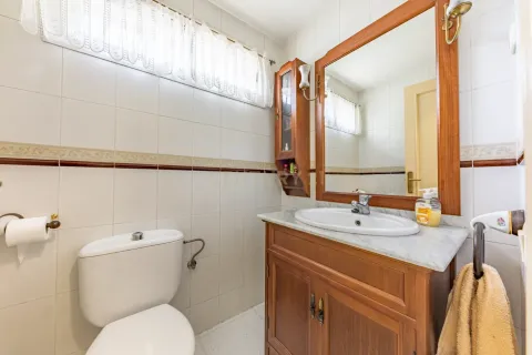 Сasa de 5 dormitorios en venta en Molins de Rei, Barcelona, Cataluña, Spain № 6900 - foto 7