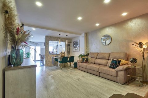 Сasa de 5 dormitorios en venta en Terrassa, Barcelona, Cataluña, Spain № 6896 - foto 30