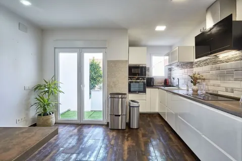 Сasa de 5 dormitorios en venta en Terrassa, Barcelona, Cataluña, Spain № 6896 - foto 6