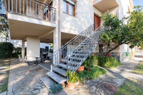 Сasa de 5 dormitorios en venta en Llica D'amunt, Barcelona, Cataluña, Spain № 6898 - foto 15