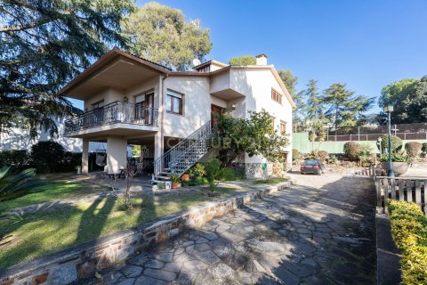 Сasa de 5 dormitorios en venta en Llica D'amunt, Barcelona, Cataluña, Spain № 6898 - foto 7