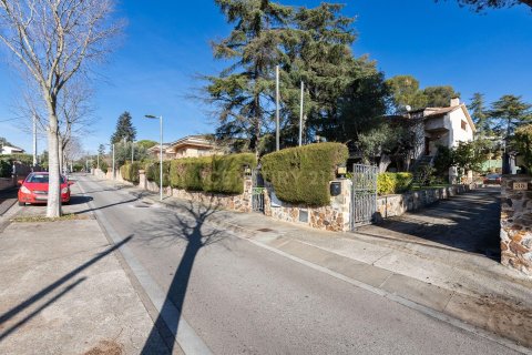 Сasa de 5 dormitorios en venta en Llica D'amunt, Barcelona, Cataluña, Spain № 6898 - foto 11