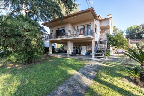 Сasa de 5 dormitorios en venta en Llica D'amunt, Barcelona, Cataluña, Spain № 6898 - foto 9