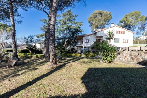 Сasa de 5 dormitorios en venta en Llica D'amunt, Barcelona, Cataluña, Spain № 6898 - foto 14