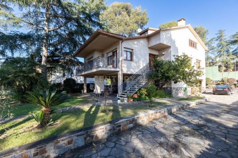 Сasa de 5 dormitorios en venta en Llica D'amunt, Barcelona, Cataluña, Spain № 6898 - foto 8