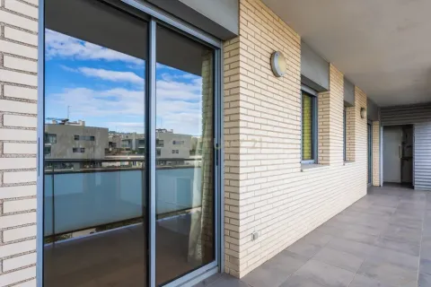 Apartamento de 3 dormitorios en venta en Badalona, Barcelona, Cataluña, Spain № 6897 - foto 15