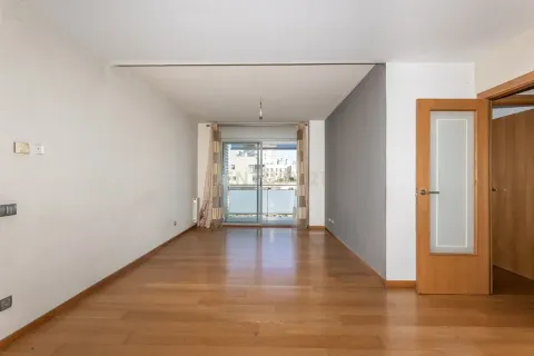 Apartamento de 3 dormitorios en venta en Badalona, Barcelona, Cataluña, Spain № 6897 - foto 10