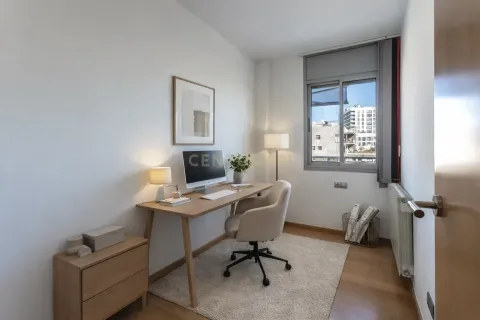 Apartamento de 3 dormitorios en venta en Badalona, Barcelona, Cataluña, Spain № 6897 - foto 6