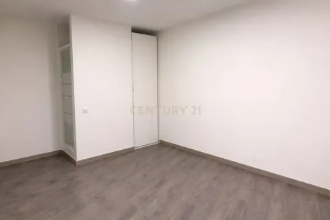 2 bedrooms apartment for sale in Barcelona, Catalonia, Spain № 6894 - photo 10