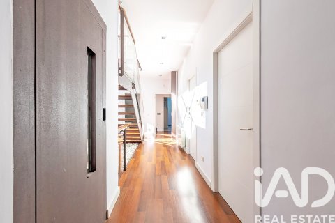 6 bedrooms house for sale in Barcelona, Catalonia, Spain № 4655 - photo 22