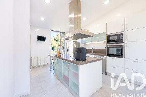 6 bedrooms house for sale in Barcelona, Catalonia, Spain № 4655 - photo 14