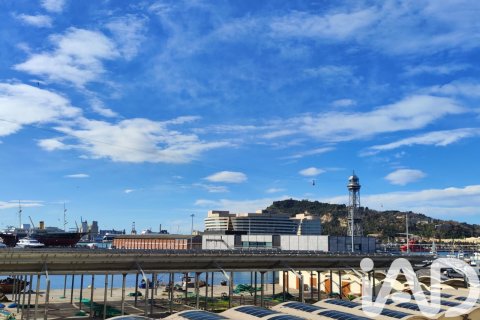 4 bedrooms apartment for sale in Barcelona, Catalonia, Spain № 4656