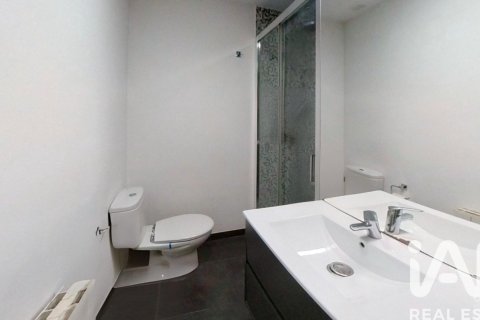 4 bedrooms apartment for sale in Barcelona, Catalonia, Spain № 4656 - photo 12