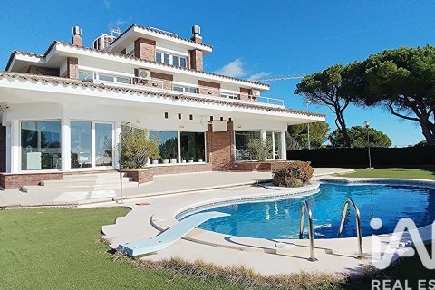 6 bedrooms house for sale in Torredembarra, Tarragona, Catalonia, Spain № 4653