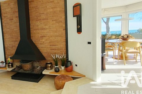 6 bedrooms house for sale in Torredembarra, Tarragona, Catalonia, Spain № 4653 - photo 10