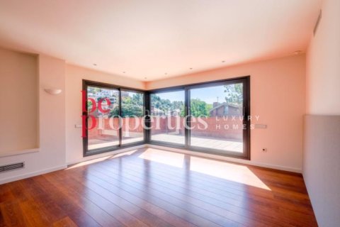 Купить дом в Сан-Кугат-дель-Вальес, Испания с 6 спален, 550м², № 2241 - фото 25