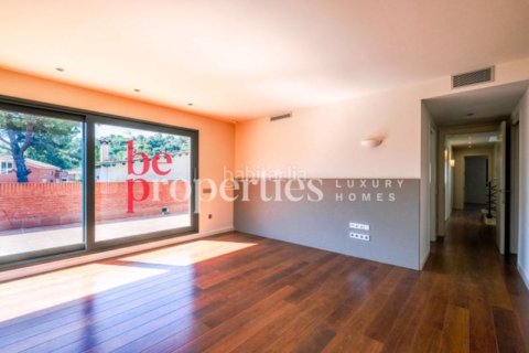 Купить дом в Сан-Кугат-дель-Вальес, Испания с 6 спален, 550м², № 2241 - фото 24