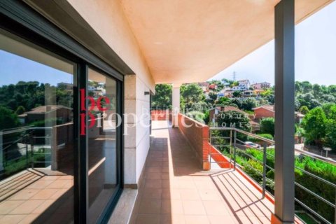 Купить дом в Сан-Кугат-дель-Вальес, Испания с 6 спален, 550м², № 2241 - фото 20