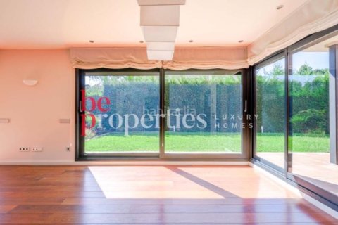 Купить дом в Сан-Кугат-дель-Вальес, Испания с 6 спален, 550м², № 2241 - фото 15