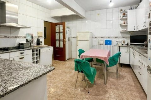 Квартира с 6 спальнями в Грасие, Барселона, Каталония, Испания № 2246