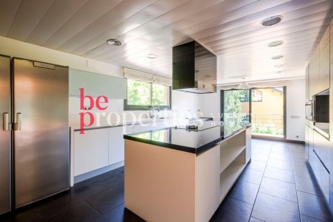 Купить дом в Сан-Кугат-дель-Вальес, Испания с 6 спален, 589м², № 2240 - фото 13