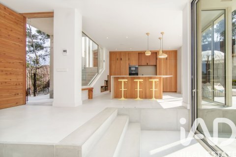 4 bedrooms house for sale in Sant Pere de Ribes, Barcelona, Catalonia, Spain № 7463 - photo 17