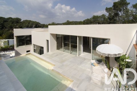 4 bedrooms house for sale in Sant Pere de Ribes, Barcelona, Catalonia, Spain № 7463 - photo 27