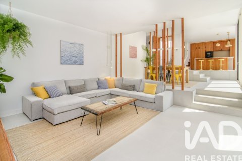 4 bedrooms house for sale in Sant Pere de Ribes, Barcelona, Catalonia, Spain № 7463 - photo 25