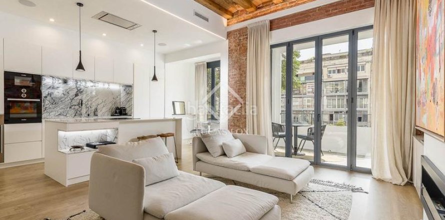 Квартира с 3 спальнями в Эшампле, Барселона, Каталония, Испания № 2707