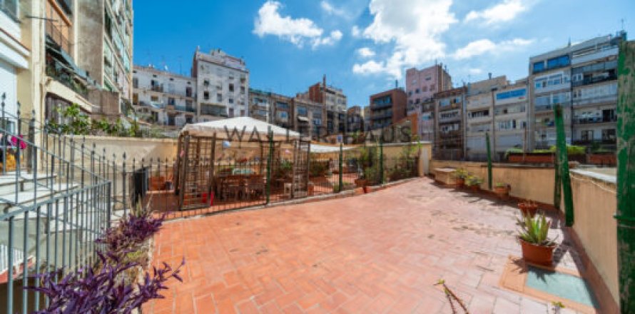 Дом с 6 спальнями в Эшампле, Барселона, Каталония, Испания № 2210