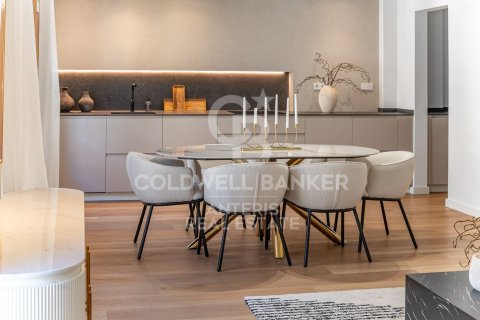 Купить квартиру в Барселона, Испания с 3 спальни, 106м², № 7837 - фото 28