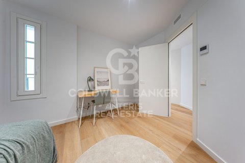 Купить квартиру в Барселона, Испания с 3 спальни, 106м², № 7837 - фото 11