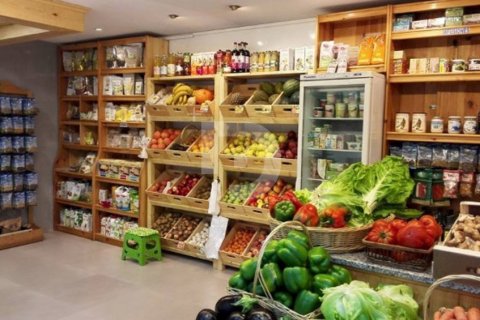 755 sq.m. commercial property for sale in Ciutat Vella, Barcelona, Catalonia, Spain № 5214 - photo 2