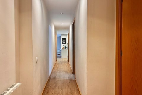 4 chambres apartment à vendre à Barcelona, Catalonia, Spain № 3636 - photo 4