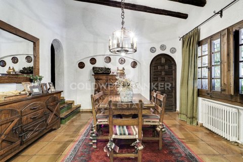 10 bedrooms house for sale in Caldes de Malavella, Girona, Catalonia, Spain № 6058 - photo 15