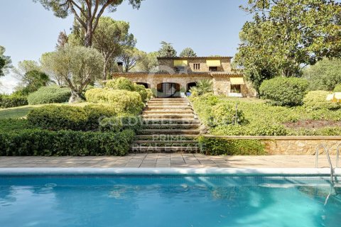 10 bedrooms house for sale in Caldes de Malavella, Girona, Catalonia, Spain № 6058 - photo 5