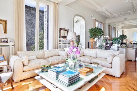 6 bedrooms house for sale in Barcelona, Catalonia, Spain № 6052 - photo 22