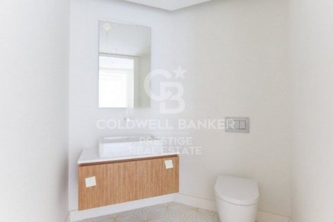 2 bedrooms apartment for sale in Barcelona, Catalonia, Spain № 6054 - photo 19