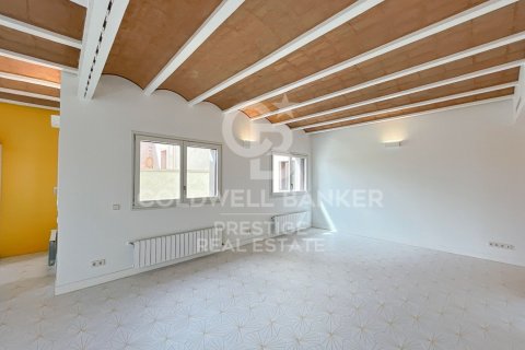2 bedrooms apartment for sale in Barcelona, Catalonia, Spain № 6054 - photo 3