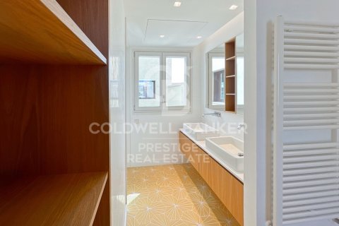 2 bedrooms apartment for sale in Barcelona, Catalonia, Spain № 6054 - photo 20