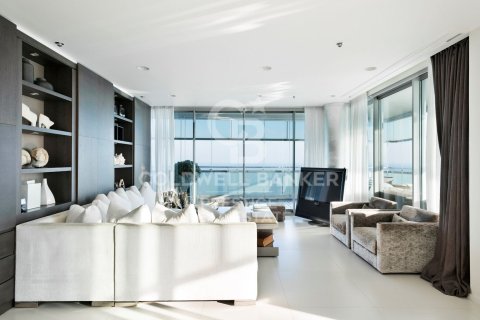 4 bedrooms penthouse for sale in Barcelona, Catalonia, Spain № 6056