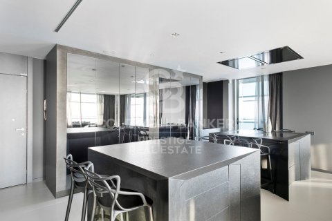 4 bedrooms penthouse for sale in Barcelona, Catalonia, Spain № 6056 - photo 7