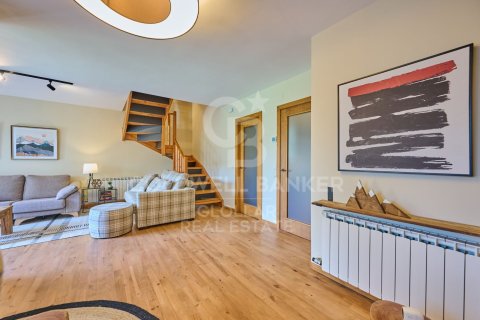 3 bedrooms house for sale in Girona, Catalonia, Spain № 5656 - photo 10