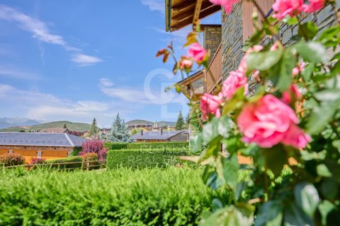 Дом с 3 спальнями в Героне, Каталония, Испания № 5656