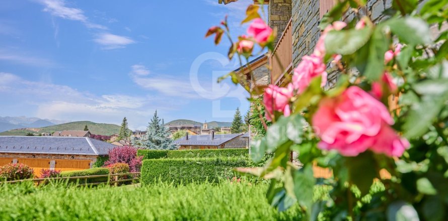 3 bedrooms house for sale in Girona, Catalonia, Spain № 5656