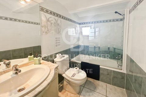 Купить отель в Лланка, Испания 2208м², № 5655 - фото 27