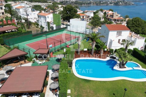 Купить отель в Лланка, Испания 2208м², № 5655 - фото 13